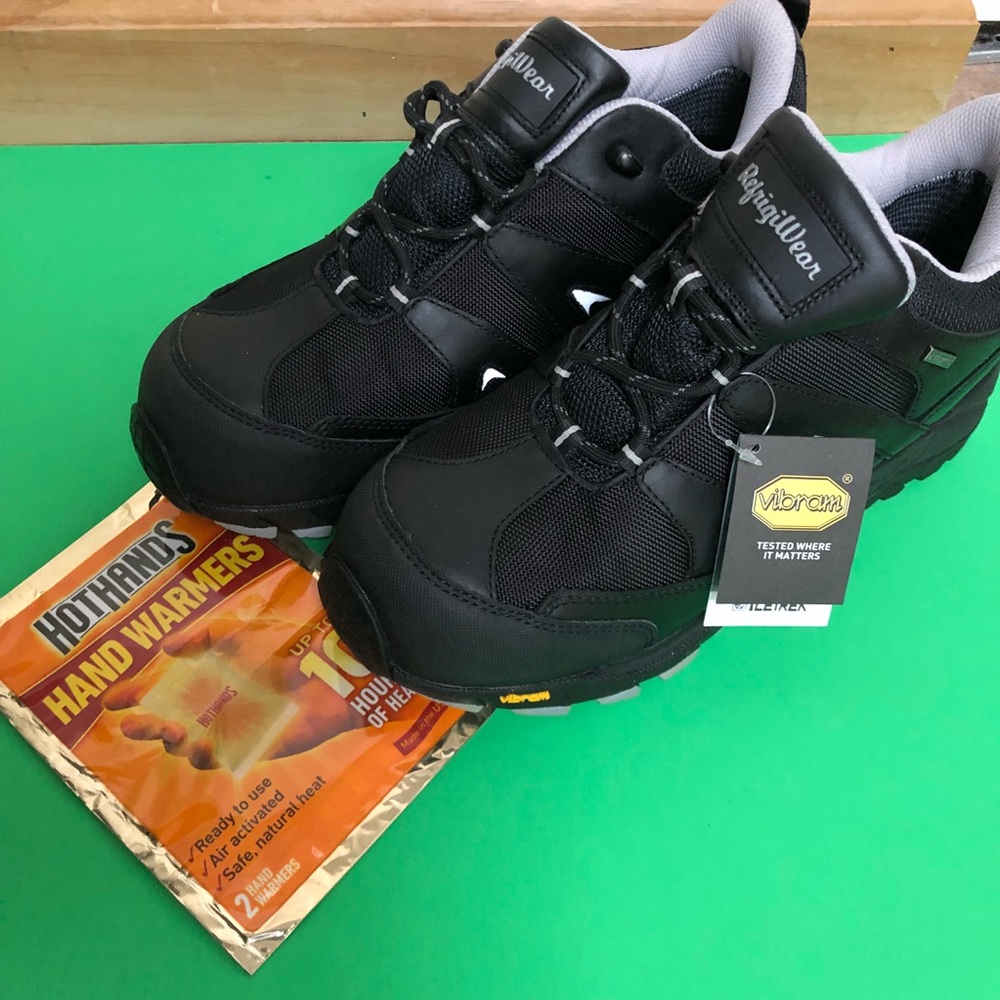 SOLD Refrigiwear Vibram Crossover Athletic-boots. - Picture 3 of 5